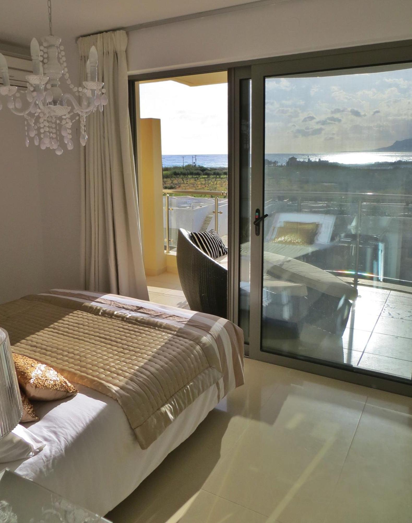 Lagada Resort Makrýgialos Esterno foto